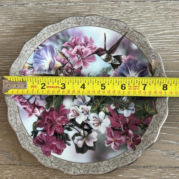 Hummingbird floral decorative plate - Picture 5 of 5